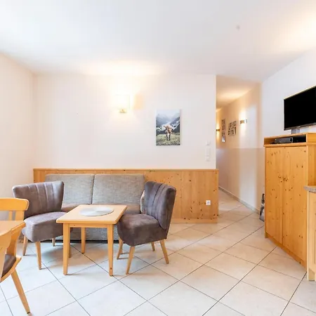 In Hollersbach With Terrace *